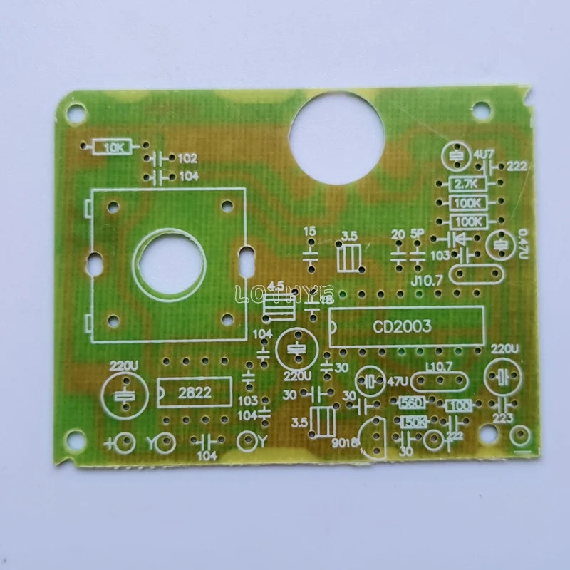 FM Radio Production Kit Radio Receiver DIY Electronic Kit Teaching Training Circuit Board Electronic Assemble Set Kit DIY Parts